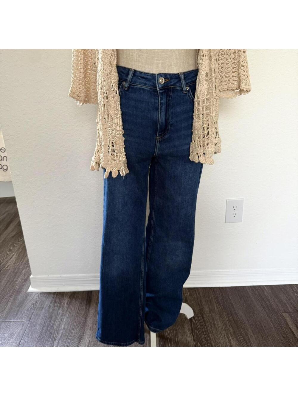 Zara Jeans